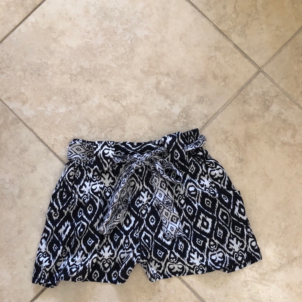 Patterns shorts